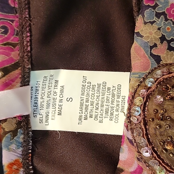 Asymmetrical Skirt - Picture 7 of 7